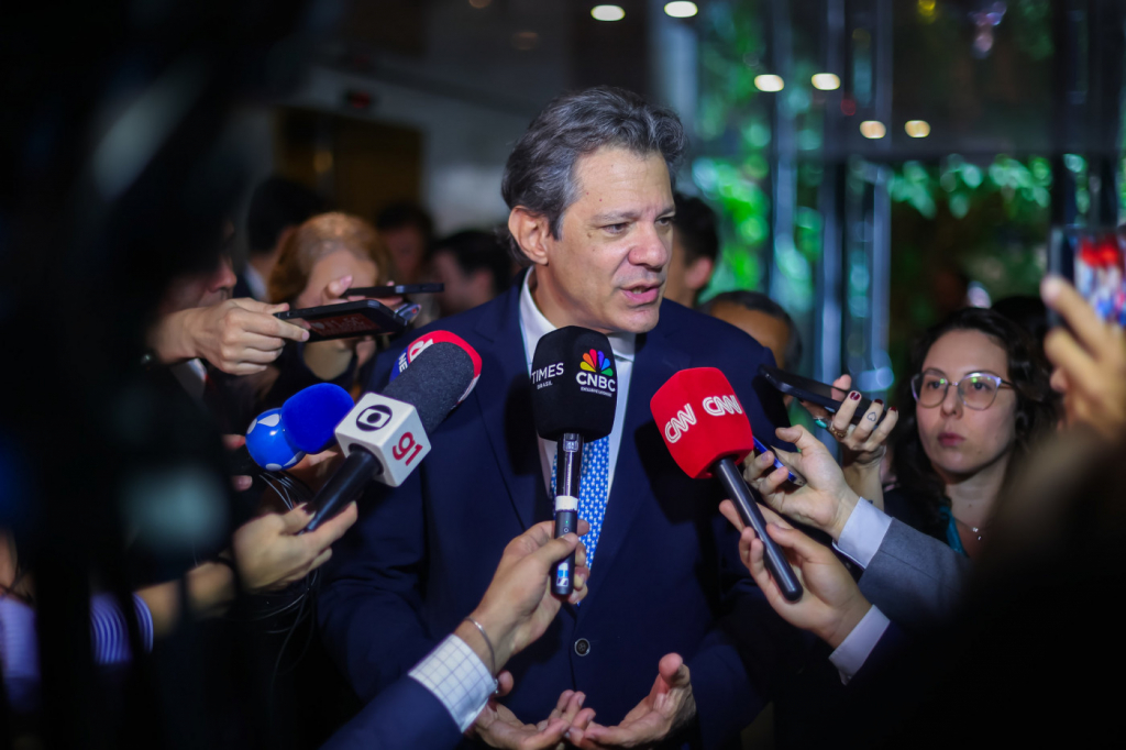 Haddad promete que governo Lula entregará melhor resultado fiscal desde 2015