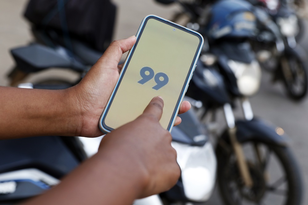 STF declara inconstitucional lei paulista que dava autonomia aos municípios para regulamentar transporte por motocicletas