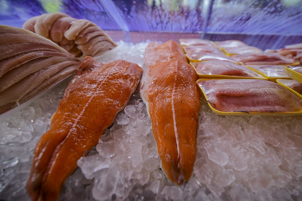 Setor de pescados fica fora da lista de exceções dos EUA e fala em ‘frustração’