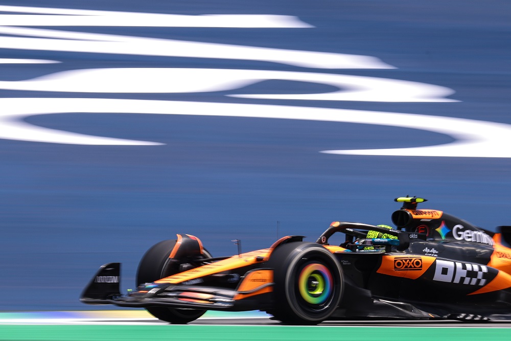 Lando Norris faz a pole da última Sprint da temporada; Bortoleto fica em 14º