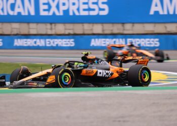 Norris vence em São Paulo e se aproxima de título na F1; Bortoleto não termina primeira volta