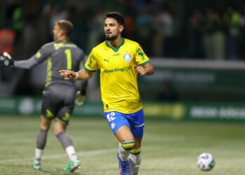 Flaco López é chamado para amistoso da Argentina e Palmeiras perde dupla de ataque em clássico Flaco López é chamado para amistoso da Argentina e Palmeiras perde dupla de ataque em clássico