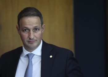 Derrite comenta mudanças no PL Antifacção: ‘Normal’ Derrite diz que Governo não o procurou para debater PL Antifacção