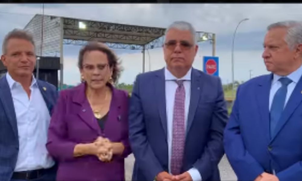 Senadores aliados de Bolsonaro visitam Papuda e apontam falhas no local: ‘Risco à integridade física’