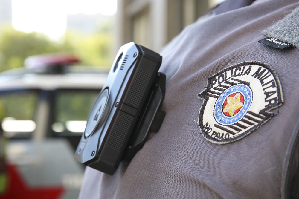 Policial é esfaqueado, reage e mata suspeito em tentativa de assalto na Oscar Freire