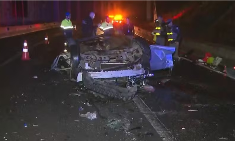 Quatro jovens morrem após carro despencar de viaduto no Rodoanel em SP