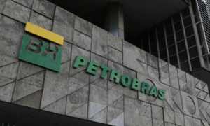 Petrobras anuncia lucro líquido de R$ 32,7 bilhões no terceiro trimestre