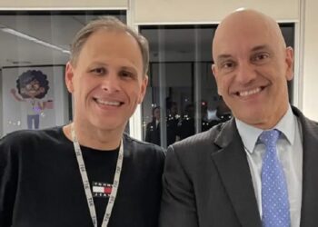 Ex-assessor de Moraes começa a ser julgado no STF Ex-assessor de Moraes começa a ser julgado no STF