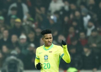 Brasil joga mal, mas Estevão marca de pênalti e garante empate contra Tunísia Brasil joga mal, mas Estevão marca de pênalti e garante empate contra Tunísia