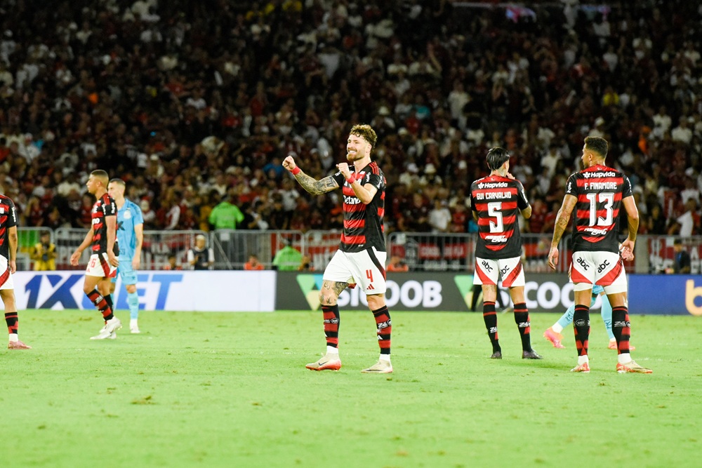 Neymar ‘some’, Santos reage no fim, mas Flamengo vence