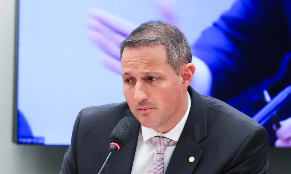 Derrite recua e altera texto para que PF possa realizar operações conjuntas com policias estaduais sem aval do governador