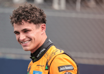 Norris vence sprint do GP do Brasil Norris vence sprint do GP do Brasil