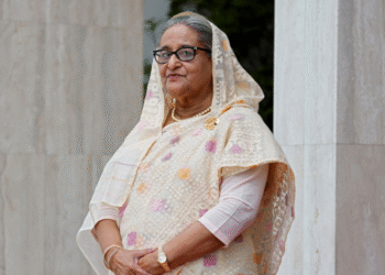 Ex-primeira-ministra de Bangladesh é condenada à morte Ex-primeira-ministra de Bangladesh é condenada à morte