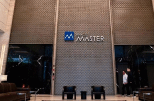 Fictor Holding anuncia aquisição do Banco Master