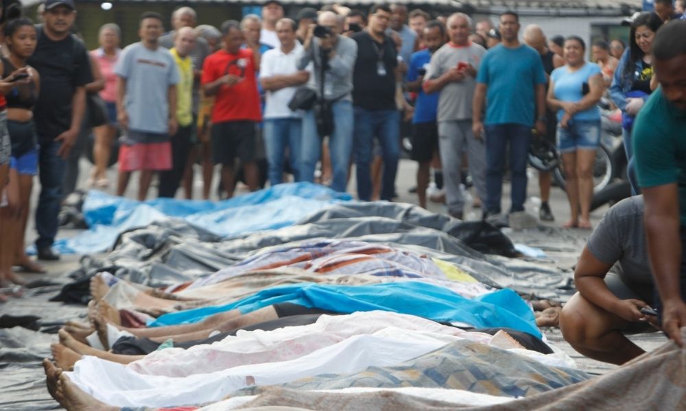 Corpos dos 117 mortos na megaoperação Contenção são liberados, diz defensoria