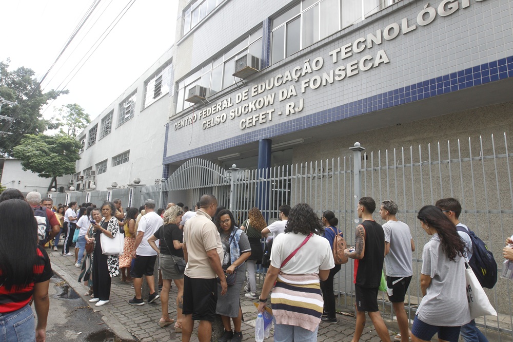 Enem 2025 tem questões sobre Margot Robbie, Paolla Oliveira e Paulinho da Viola