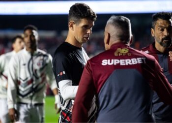 São Paulo promete apoio a Oscar caso ele decida parar de joga: ‘Vamos negociar a saída’