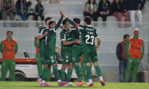 Com time misto, Palmeiras vence Juventude e se mantém na liderança do Brasileirão