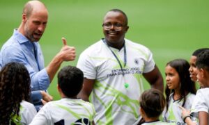 Visita ao Maracanã, posse da ‘chave do Rio’ e premiação: saiba o que príncipe William veio fazer no Brasil