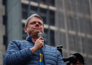 Governo de SP anuncia acordo de US$ 110 milhões para economia verde e sustentabilidade Governo de SP anuncia acordo de US$ 110 milhões para economia verde e sustentabilidade