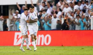 Com Neymar em campo, Santos conta com desvio e arranca empate com Fortaleza