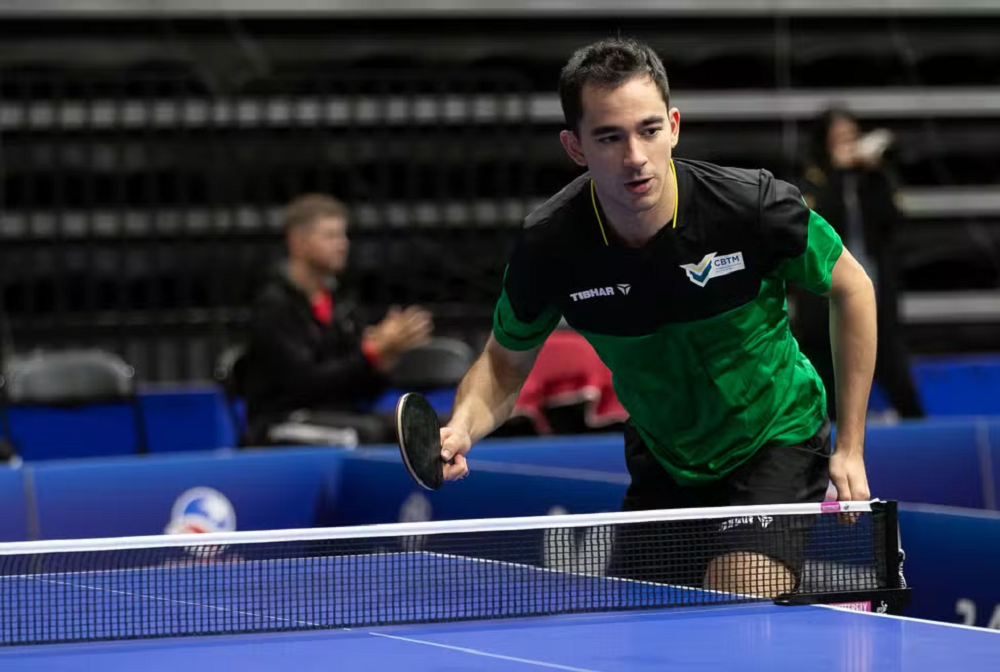 Calderano cai nas oitavas em Frankfurt