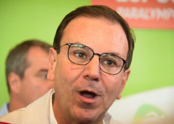 Eduardo Paes chama chanceler alemão de ‘filhote de Hitler’ Eduardo Paes chama chanceler alemão de ‘filhote de Hitler’