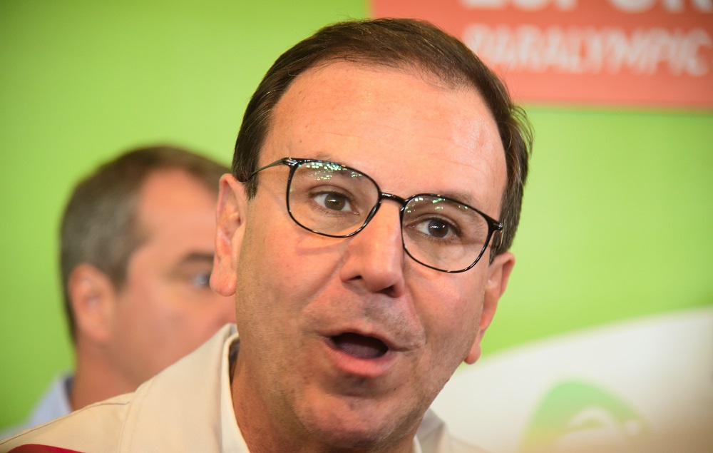 Eduardo Paes chama chanceler alemão de ‘filhote de Hitler’