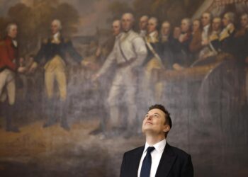 União Europeia aplica multa de €120 milhões ao X, de Elon Musk