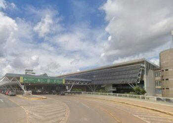 Moraes vota para tornar réus acusados de atentado a bomba no aeroporto de Brasília Ícone de Busca