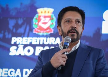 Nunes cobra intervenção federal na Enel após apagões recorrentes em SP Nunes cobra intervenção federal na Enel após apagões recorrentes em SP