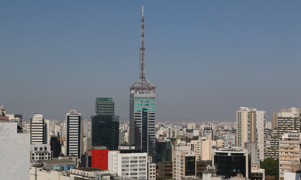 Ciclone extratropical se afasta e tempo volta a firmar no Sul e Sudeste nesta quinta-feira