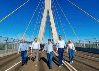 Lula entrega ponte em Foz do Iguaçu e condena a construção de ‘muros’