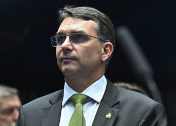 Flávio Bolsonaro é a melhor escolha para disputar a presidência? Flávio Bolsonaro é a melhor escolha para disputar a presidência?
