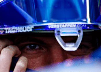 Verstappen faz a pole position do GP de Abu Dhabi de F1