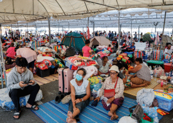 Novos confrontos entre Tailândia e Camboja deixam cinco mortos Novos confrontos entre Tailândia e Camboja deixam cinco mortos