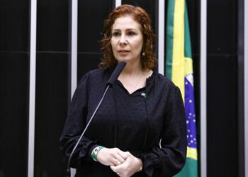 Primeira Turma do STF forma maioria para confirmar perda de mandato de Carla Zambelli Primeira Turma do STF forma maioria para confirmar perda de mandato de Carla Zambelli