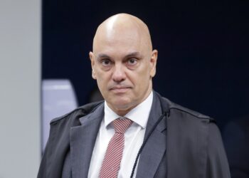 Moraes determina perda imediata do mandato de Zambelli Ícone de Busca