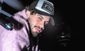 ‘Não sou um mestre da leitura, mas sei ler’, diz Zé Felipe após gafe no Prêmio Multishow