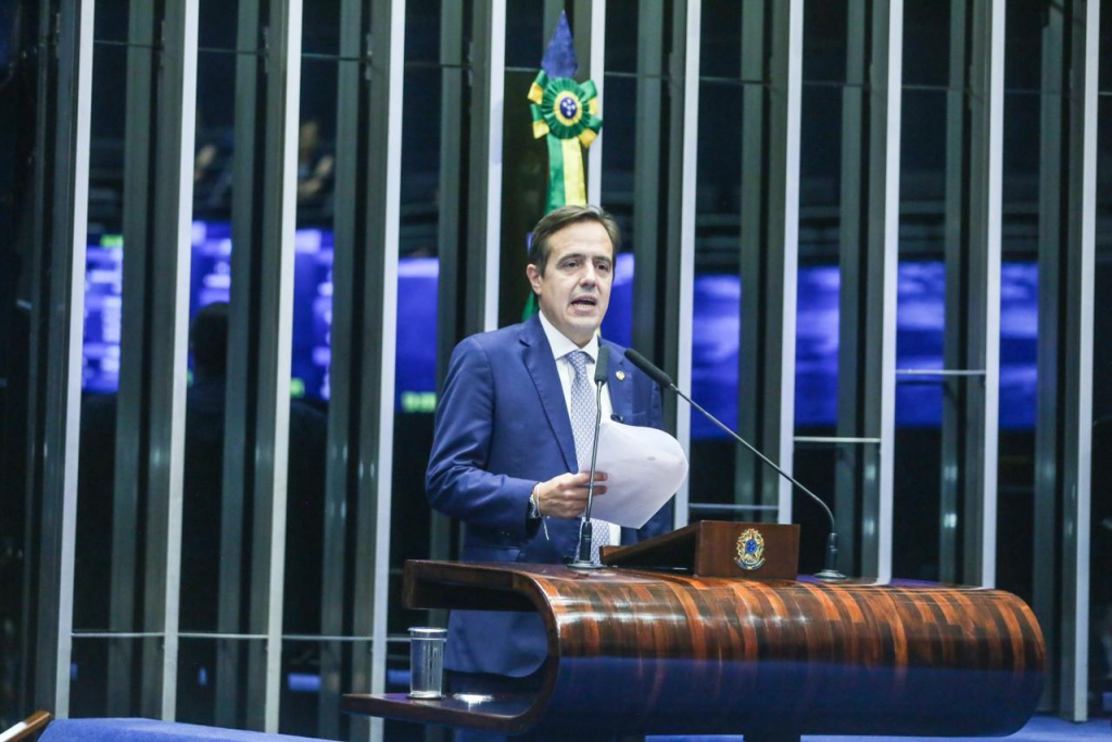 Bruno Bonetti assume mandato no Senado e reforça discurso conservador com críticas ao governo Lula